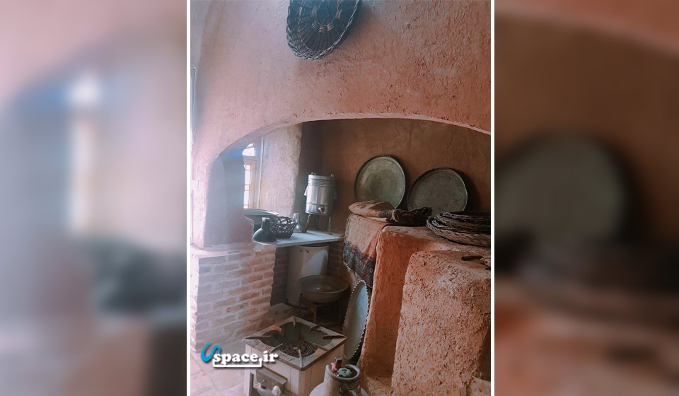مطبخ اقامتگاه بوم گردی امیری - بجستان